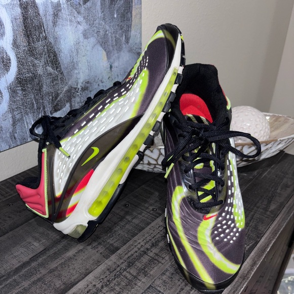 Nike Air Max Deluxe in the Black/Volt/Habanero Red/White SZ 11 - Picture 2 of 8